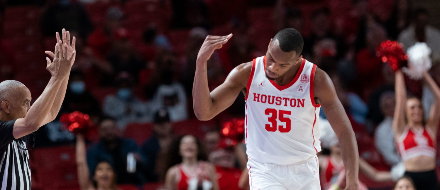 University of Houston Cougars basketball team clinched the American Athletic Conference crown with a win over Cincinnati, 71-53 at the Fertitta Center