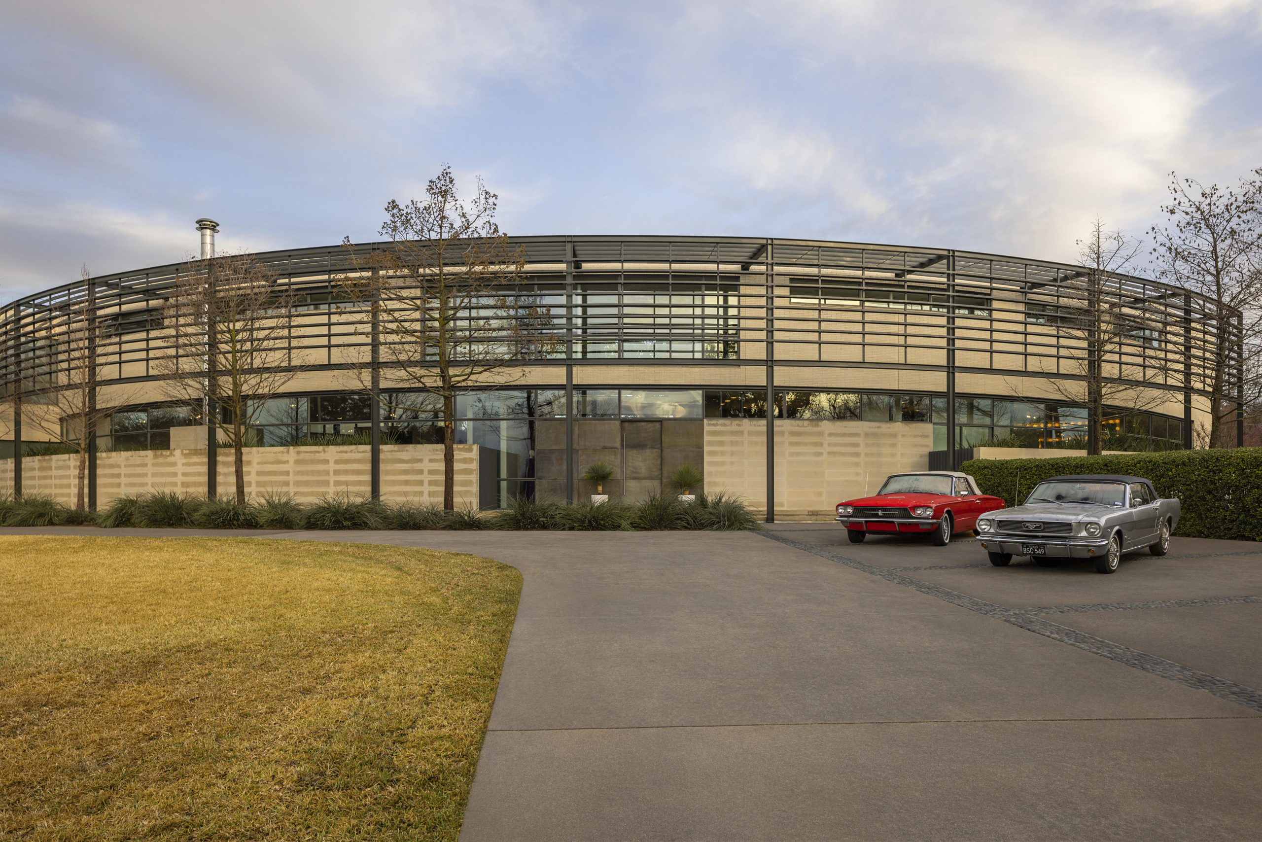 The stunning contemporary home designed by Lionel Morrison. (Photo by Rebecca Patton)