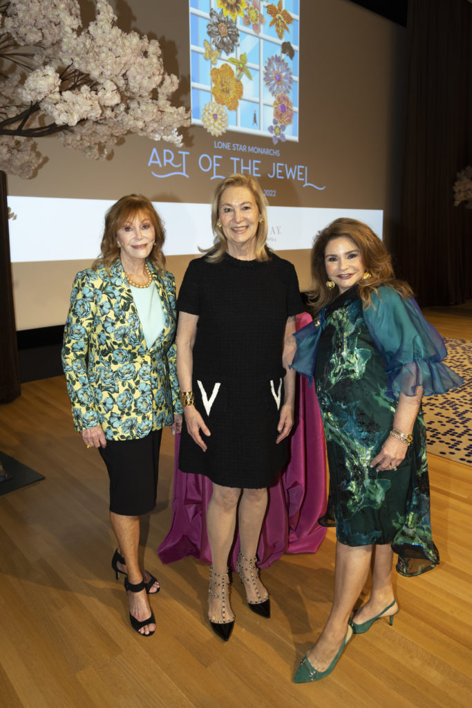 Art in Bloom co-chair Pat McDonough, honorary chair Peggy Sewell, Art in Bloom chair Sila Grogan (Photo by Kim Leeson)