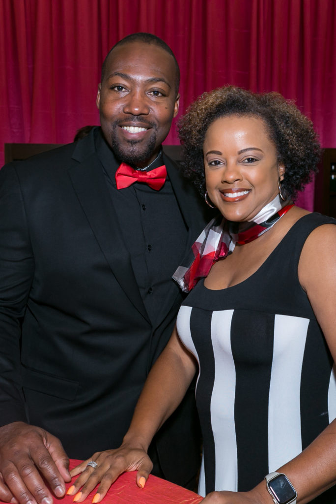 Guests at the CIS Houston 'Stay in School' gala (Photo by Emily Jaschke)
