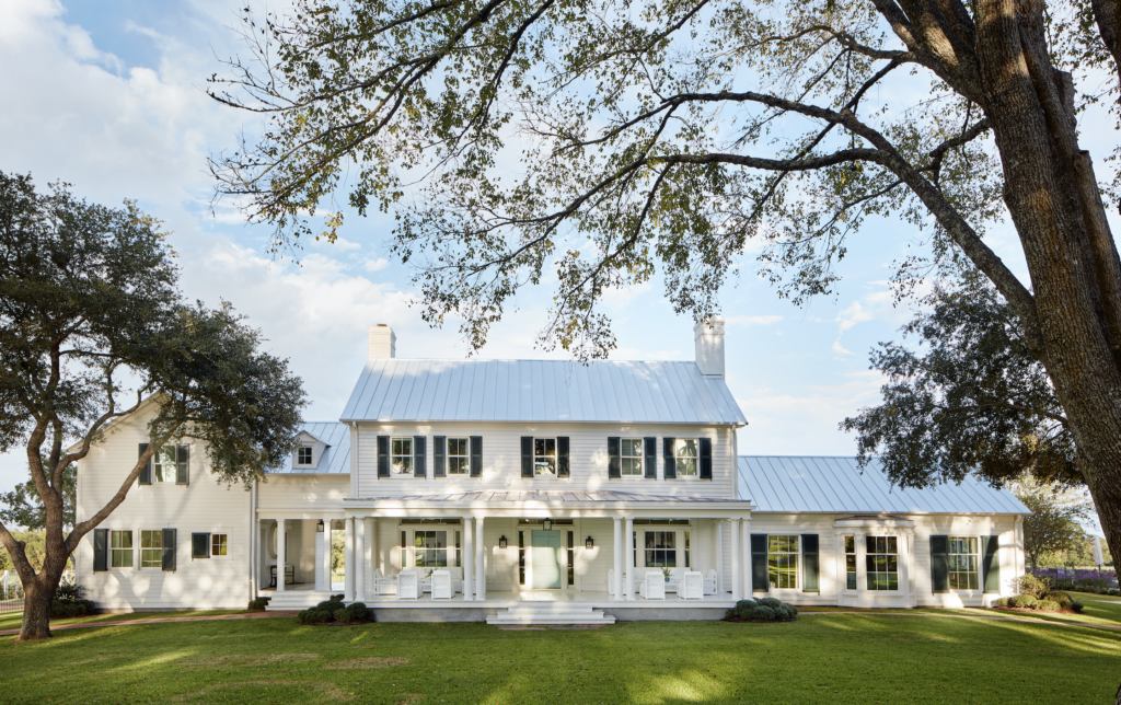 A home in Bellville designed by Curtis & Windham Architects. Photography Trevor Tondro. 