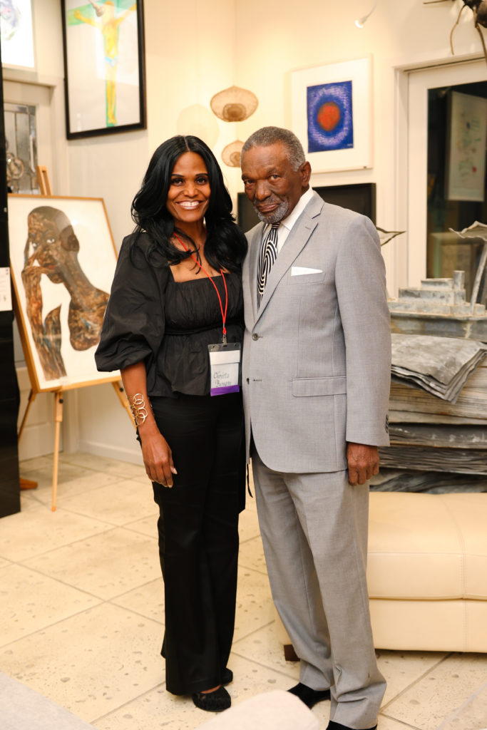 Susan & Holland Bynam (Photo by Johnny Than)