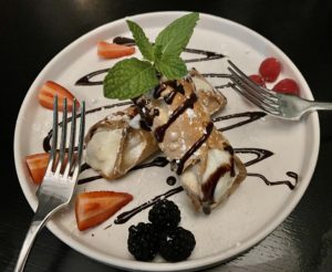 il Modo – traditional cannoli filled with creamy mascarpone for dessert. Photo by Courtney Dabney.