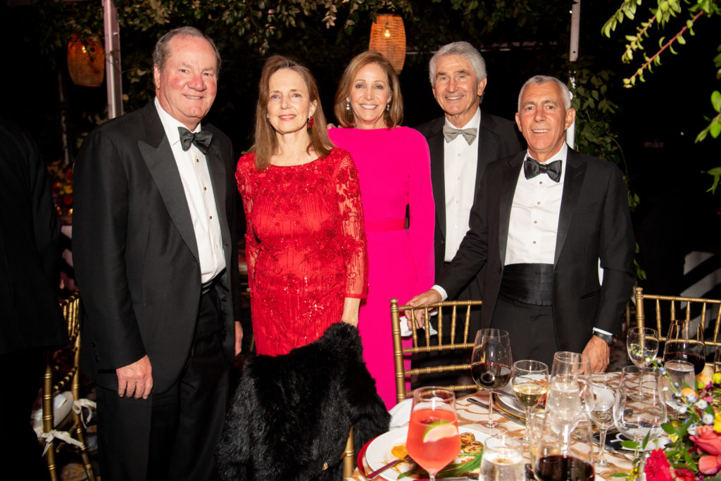 Jeff Hines, Carolyn Khourie, Polly & Murry Bowden, Matt Khourie at the Memorial Hermann Foundation gala (Photo by Michelle Watson)
