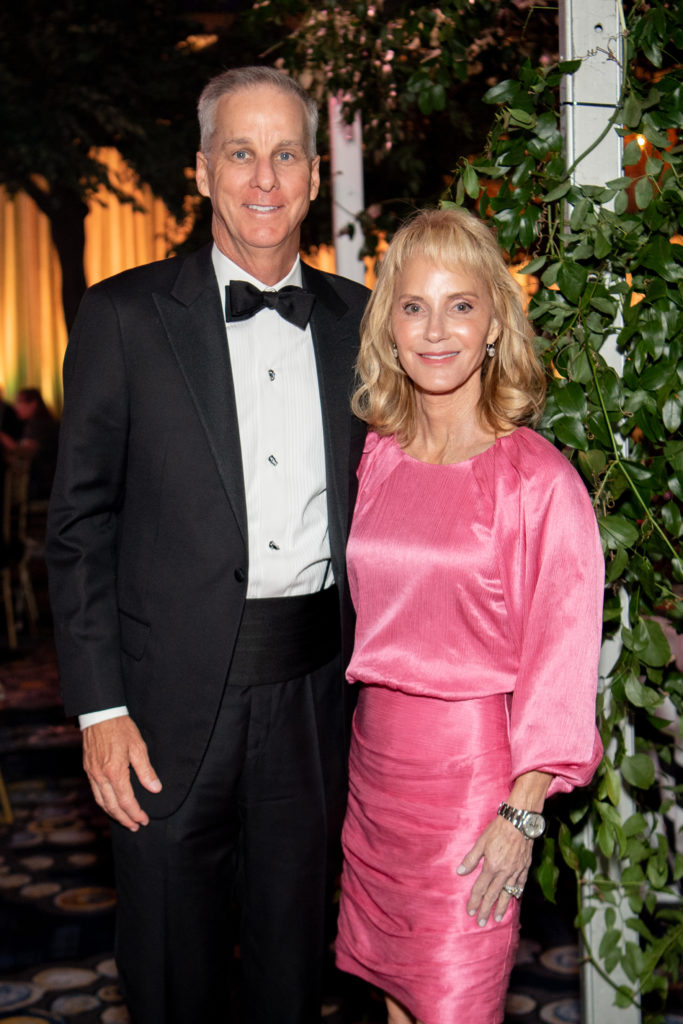 Rob & Carol Fondren  at the Memorial Hermann Foundation gala (Photo by Michelle Watson)