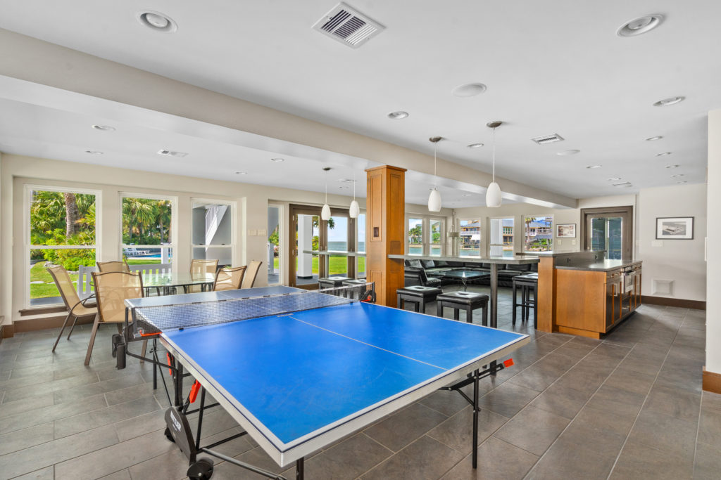 16502 Bayfront Drive in Jamaica Beach (Photo by Sonya Bertolino for Douglas Elliman Realty)