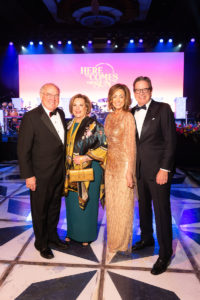 40_MemorialHermannGala_DOrtizPhoto_042322