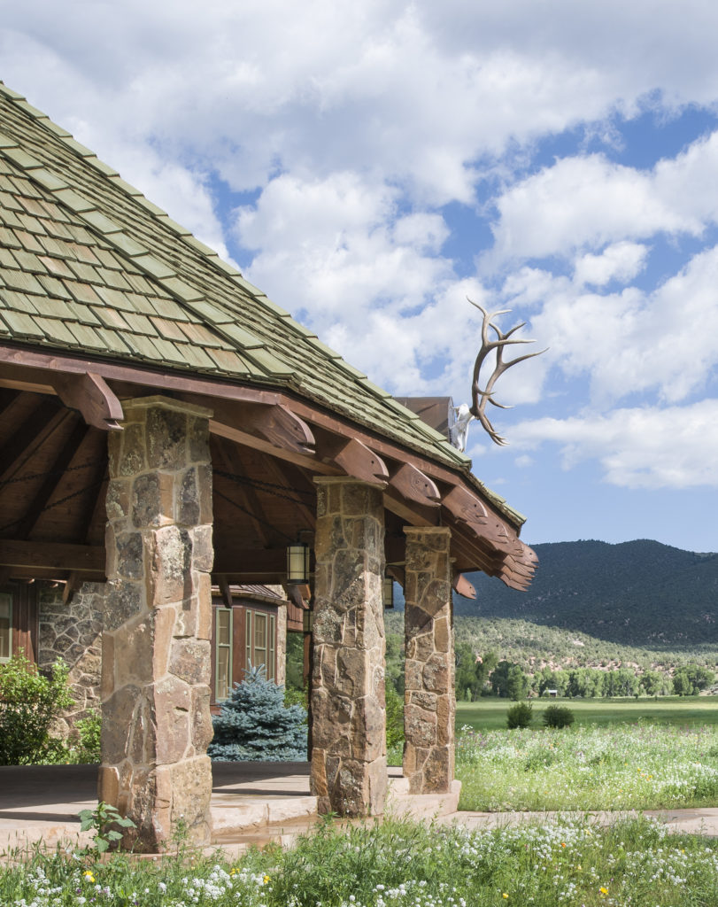 Table Rock Ranch, designed by Curtis & Windham Architects, McCoy, Colorado, completed 2010.
