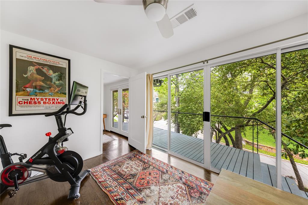 Solid views to cycle to. 