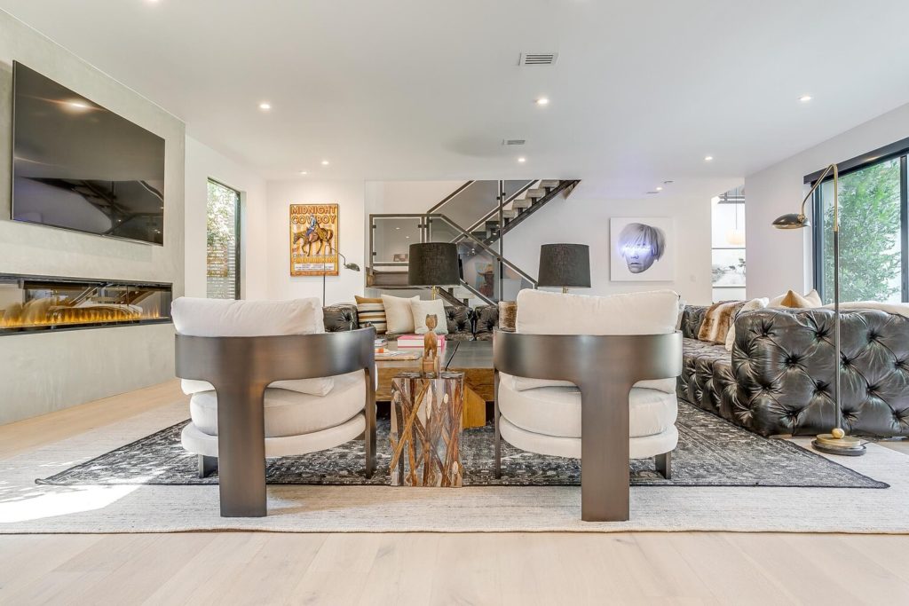 5024 Bryce with its smoked glass staircase and white oak flooring.