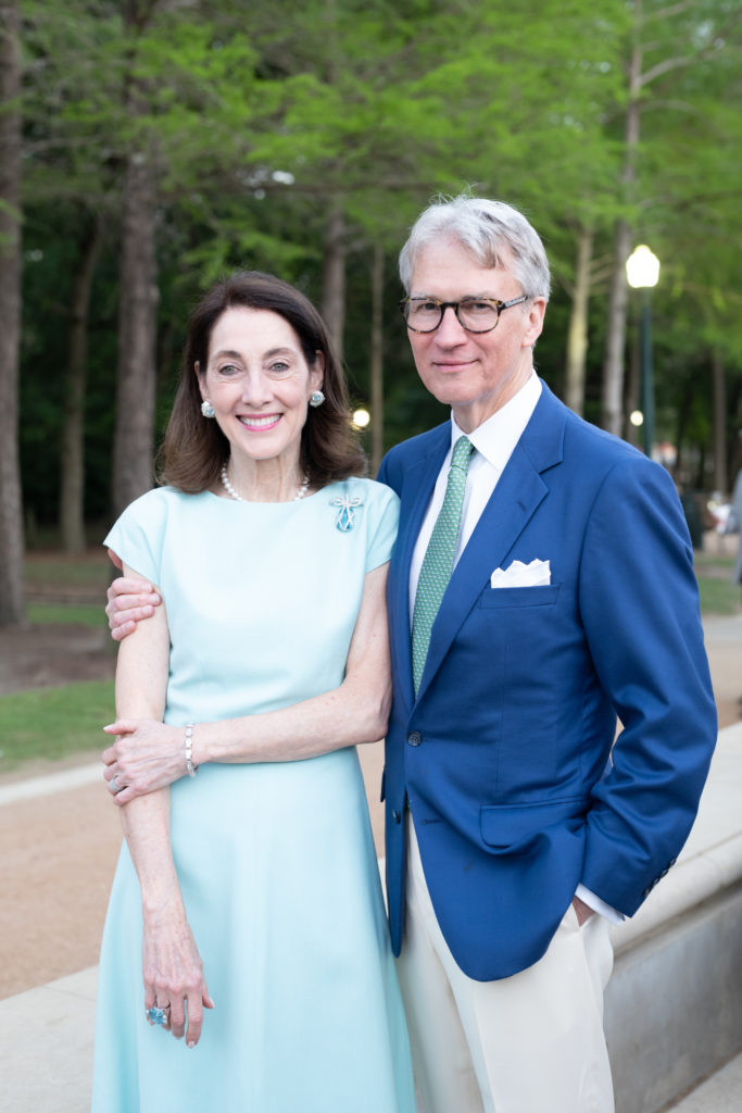 Susie & Sanford Criner at Hermann Park Conservancy's 'Evening in the Park' (Photo by Daniel Ortiz)