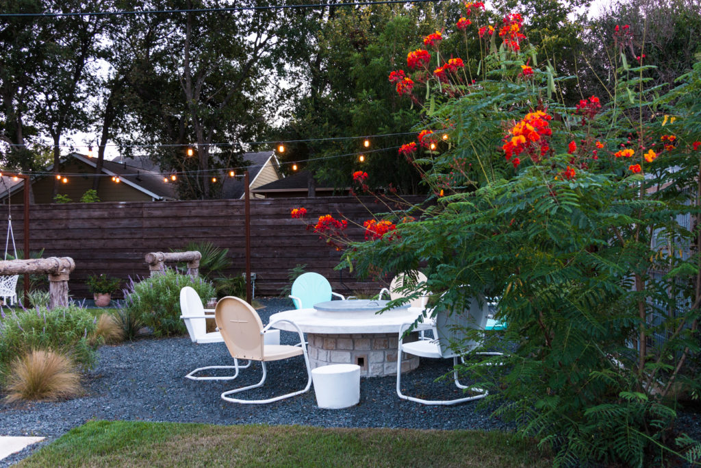 Landscaping for this midcentury modern dwelling in Garrison Park was done by Native Edge Landscape. 