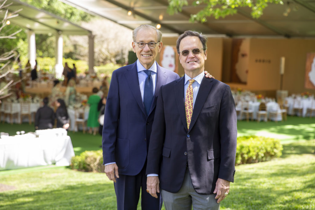 Museum of Fine Arts Houston director Gary Tinterow & Christopher Gardner at the Bayou Bend Collection and Gardens fashion show luncheon (Photo by Jenny Antill) 