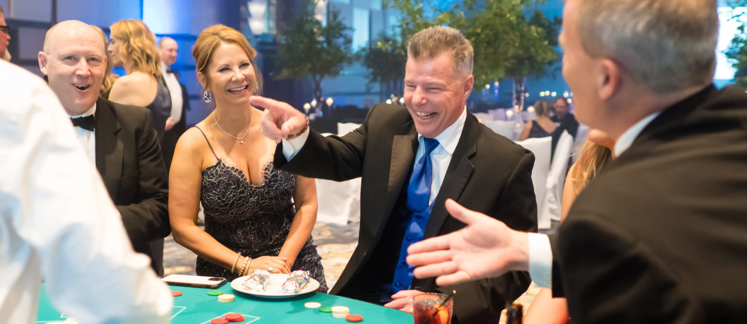 JDRF Guests enjoy casino games (Photo Credit_ CJ Martin)