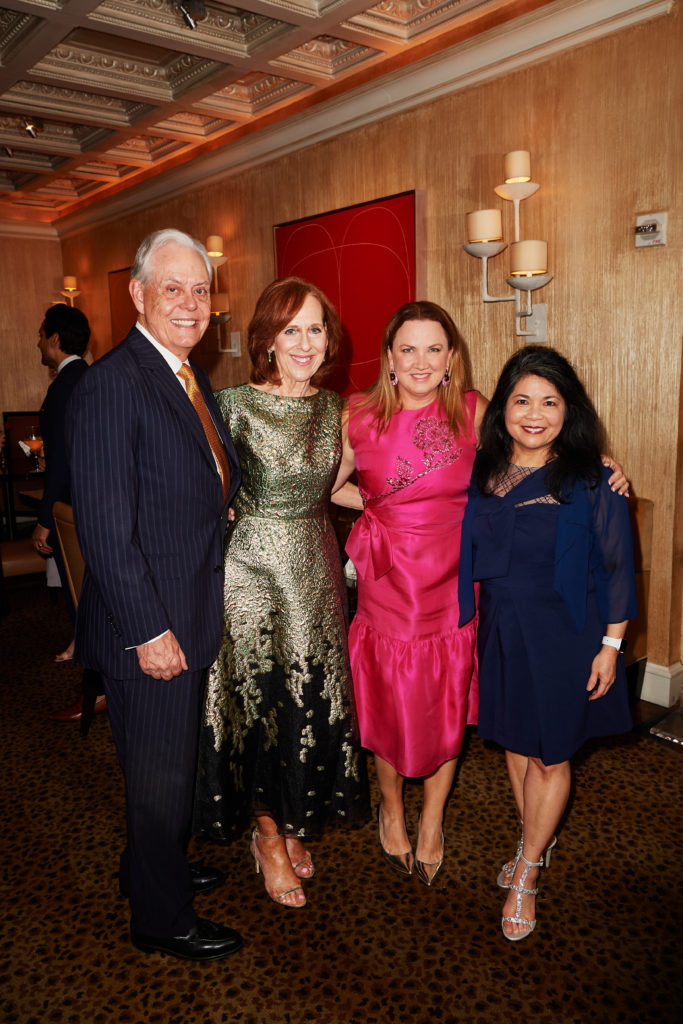 John & Susan Farris, Jennifer Dix, Nancy Gopez (Photo by Jonathan Zizzo)