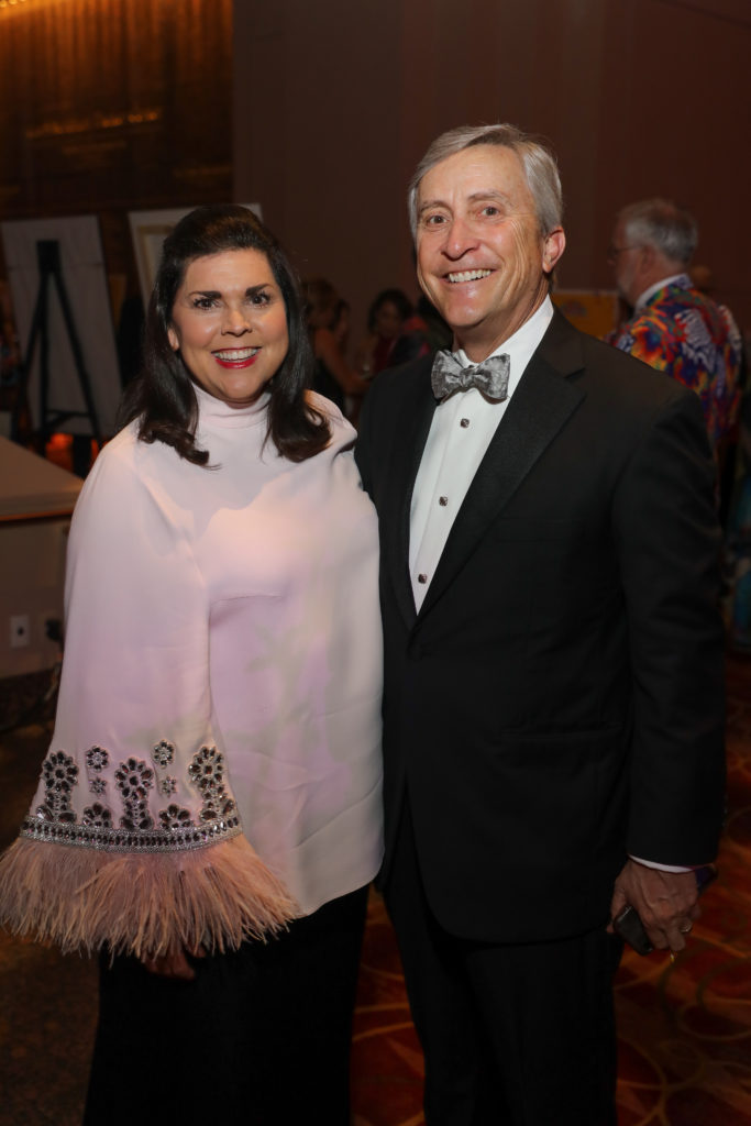 Lesha & Tom Elsenbrook at the Society for the Performing Arts gala (Photo by Priscilla Dickson)