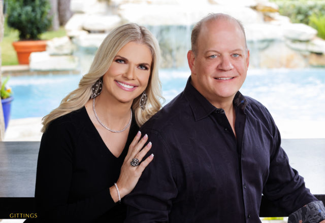 Amy and Rob Pierce. (Photo by Gittings Photography and jewelry from Valobra Master Jewelers)