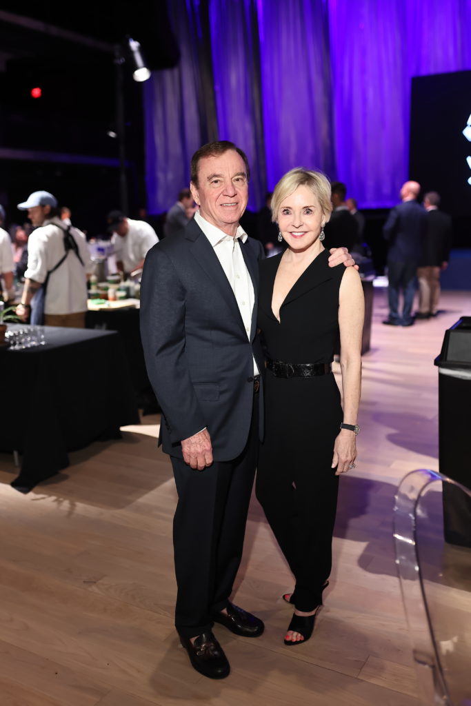 Mike & Karen Mayell at the Bon Vivant Dinner (Photo by Quy Tran)