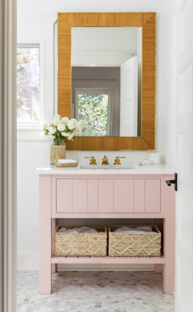 Singular Space — Bedroom, SG Designs for Palmetto Bluff Guest Room. (Photos Julie Soefer)