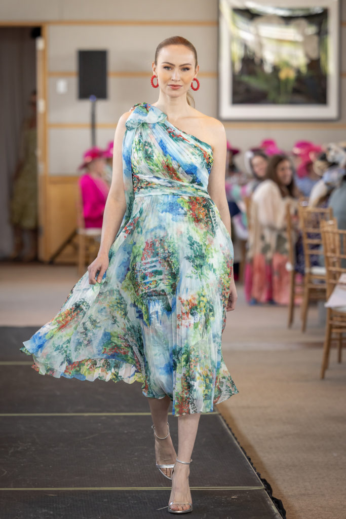 Fashions from TOOTSIES (photo courtesy Thomas Garza)