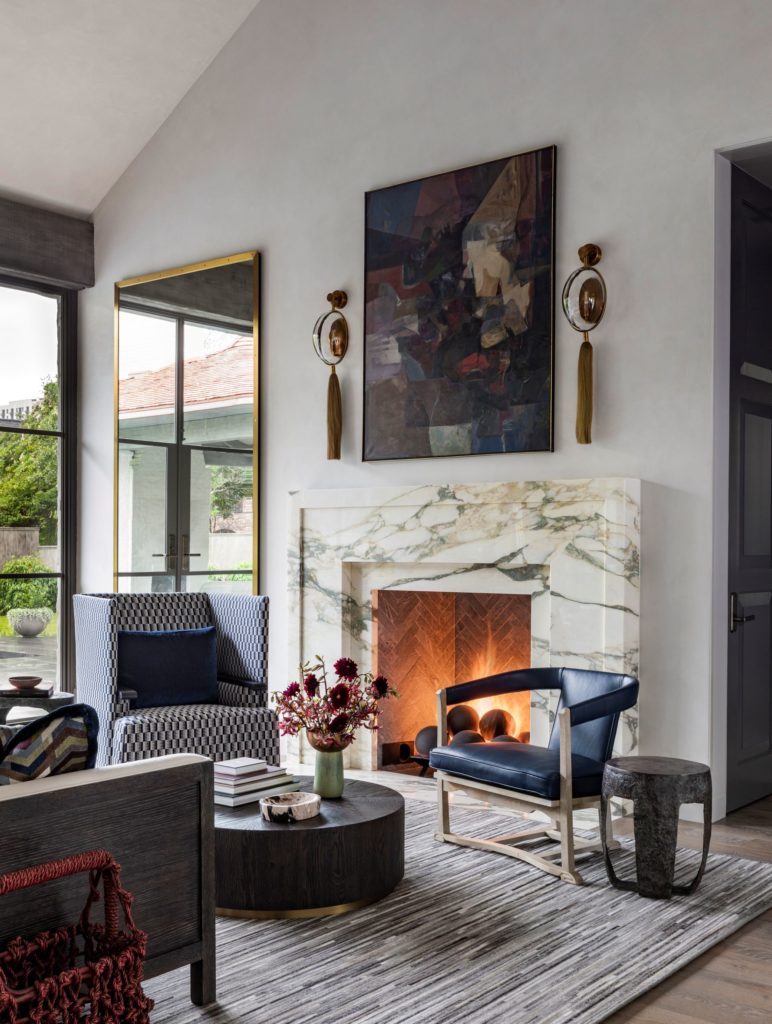 Singular Space — Living or Great Room, Benjamin Johnston Design. (Photos Julie Soefer)