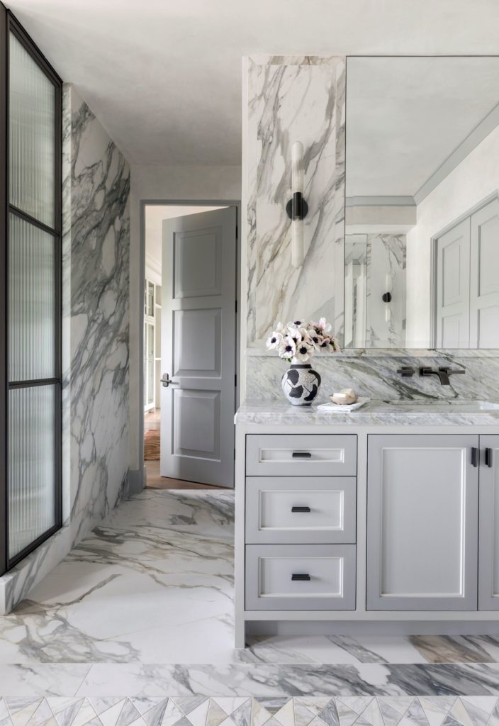 Singular Space — Bath, Benjamin Johnston Design. (Photos Julie Soefer)