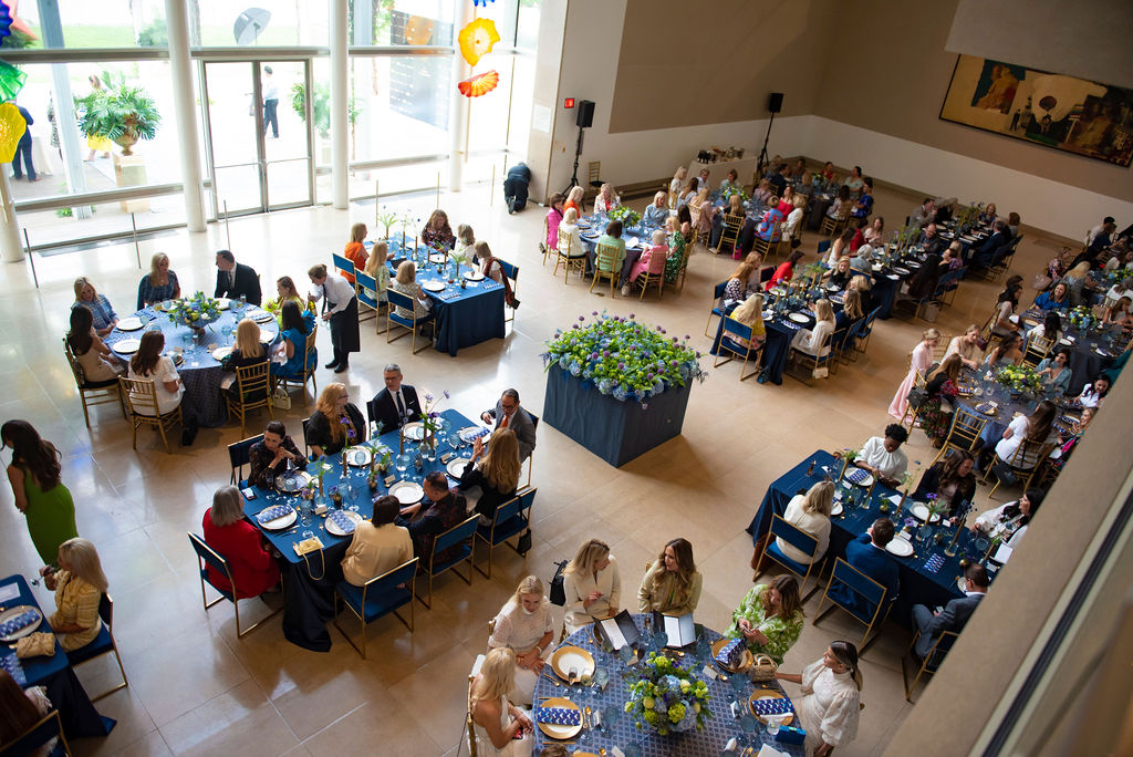 Gorgeous lapis-colored tables set the gemstone tone for the luncheon. (Photo by Tamytha Cameron Smith and Simon Luna of The Mamones LLC)