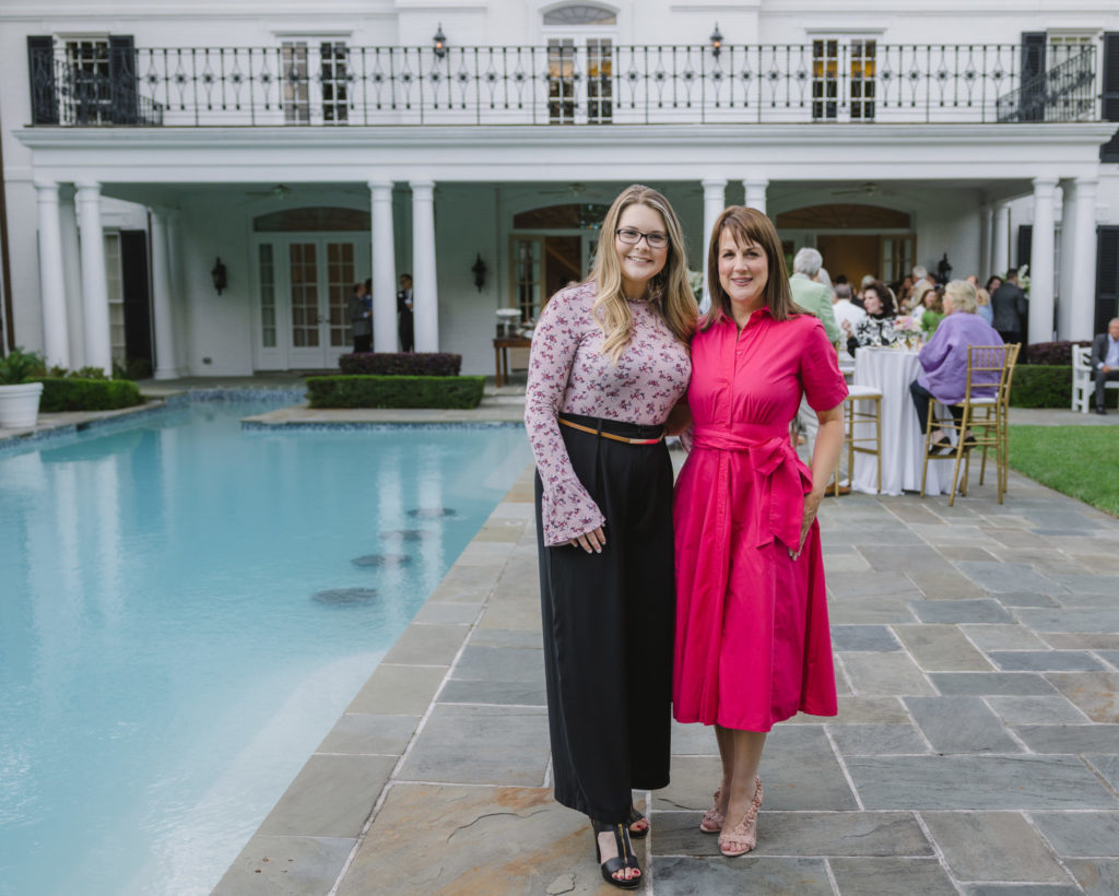 Alayna Rubens, Abbi Parker (Photo by Johnny Than)