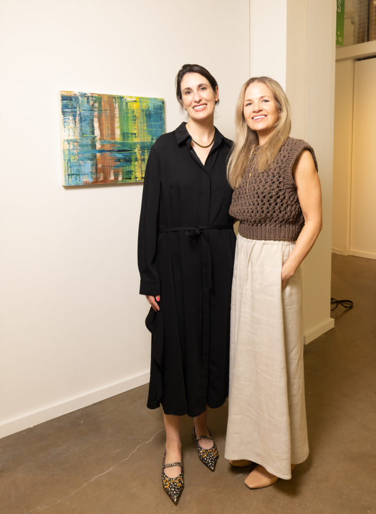 Robyn Siegel and Jenny Esping (Photo by Exploredinary)