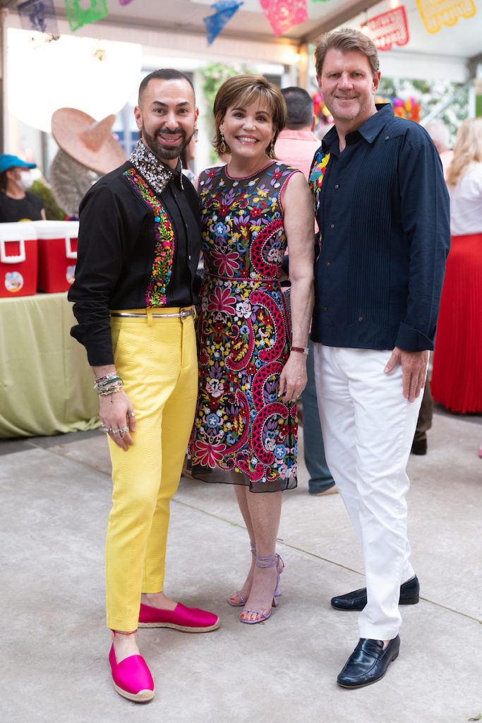 Co-chairs Fady Armanious, Hallie Vanderhider, Bill Baldwin at the Legacy Community Health Cinco de Mayo fundraiser (Photo by Daniel Ortiz)