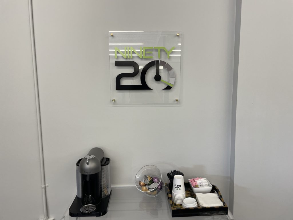 EMS uses electric currents to contract more than 95% of your muscle groups during a 20-minute workout.