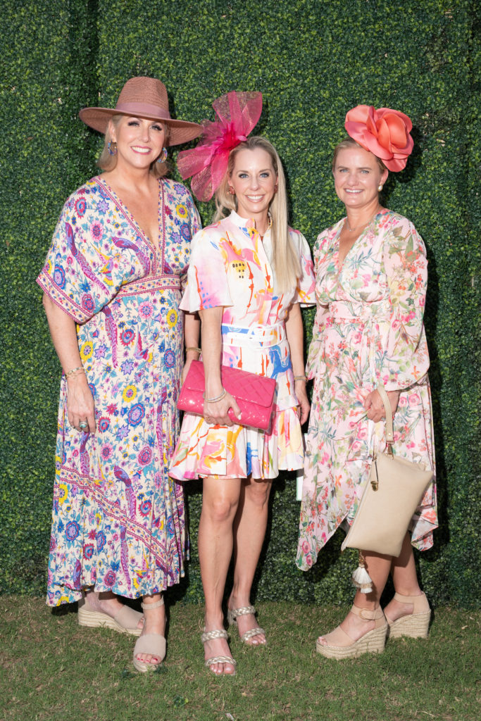 Kelley Sullivan, Cassie Sinor, Courtney Lippincott (Photo by Daniel Ortiz)