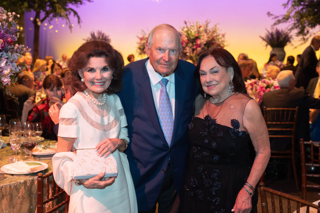 Linda & Dr. Walter McReynolds, Rose Cullen at the Houston Ballet dinner.