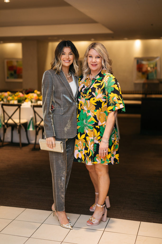 Gabby Potter, Tina Potter