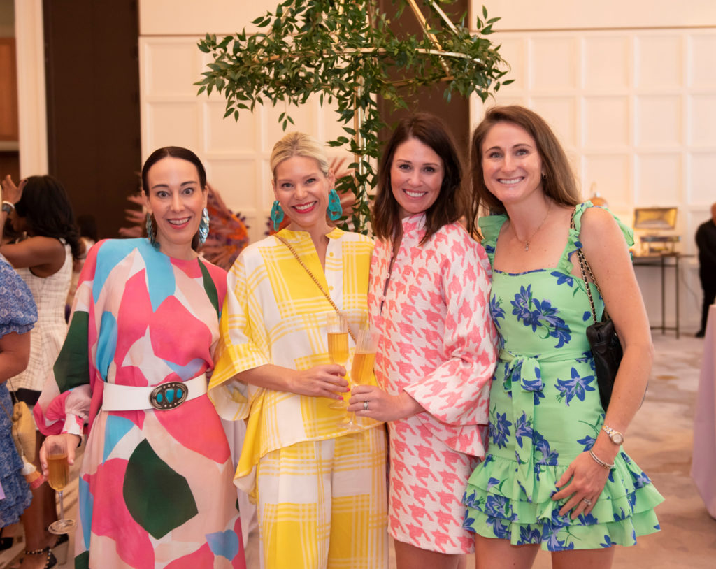 Guests at Pop Fizz Clink! A WiNGS Fling, presented by Ebby Halliday Foundation. (Photo by Tamytha Cameron)