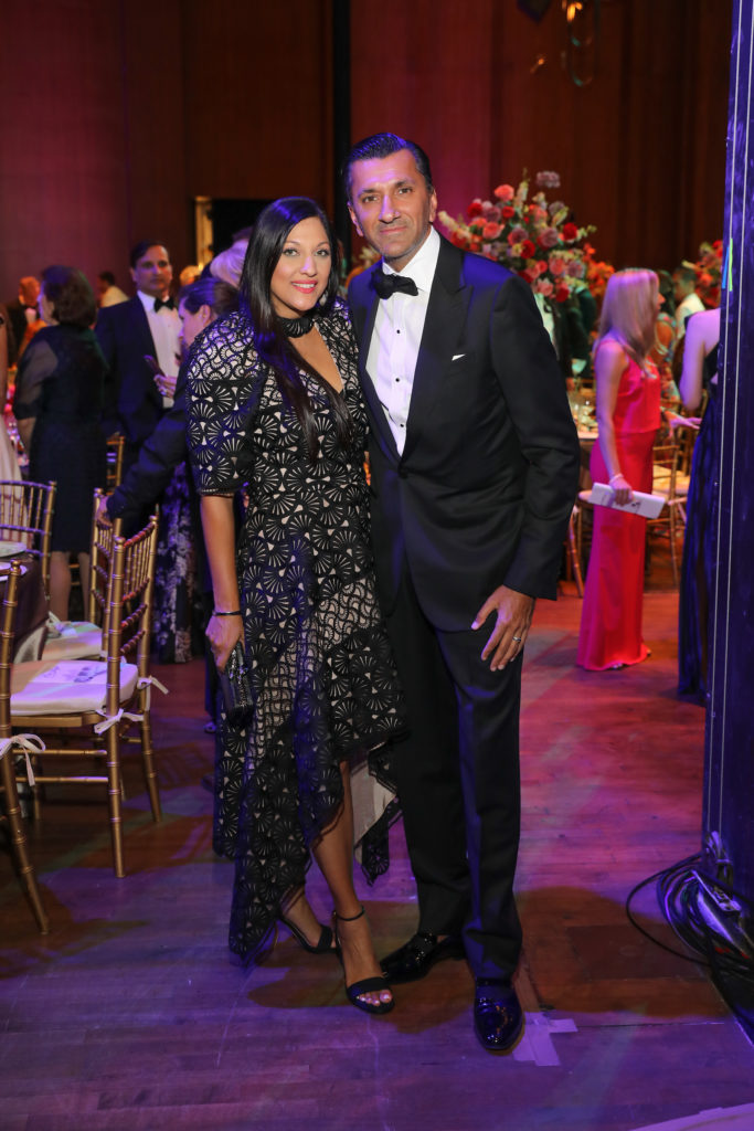 Dr. Sippi & Ajay Khurana at the Houston Symphony Wine Dinner and Collector's Auction (Photo by Priscilla Dickson)