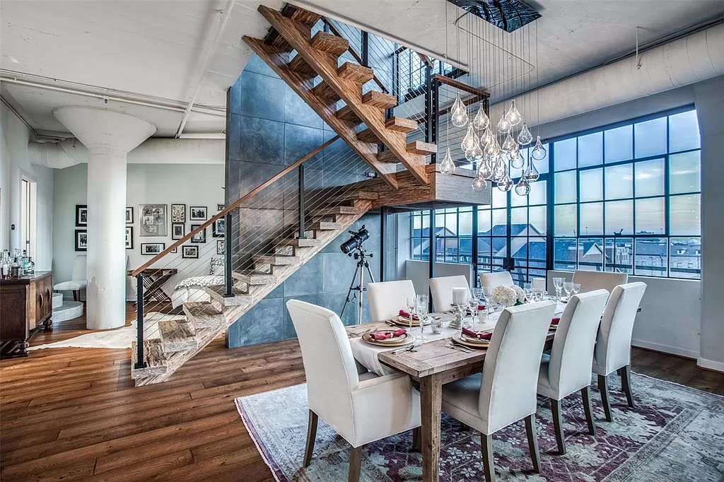 2220 Canton Street, #408