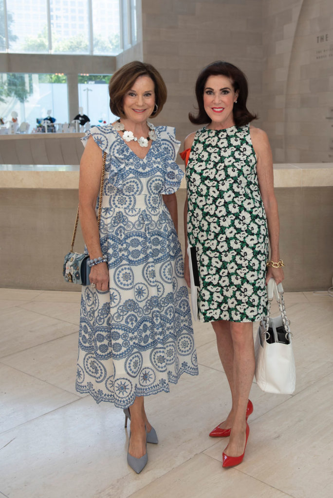 Betsy Simpson, Susan Scullin (Photo by Tamytha Cameron)