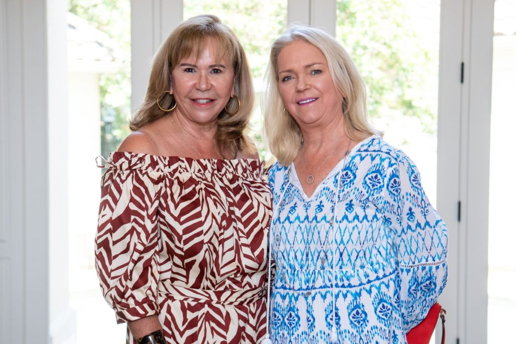 Mint Julep chair Cyndy Garza Roberts, Legacy chief development officer Chree Boydstun at the Legacy Community Health Services event (Photo by Michelle Watson CatchLightGroup.com)