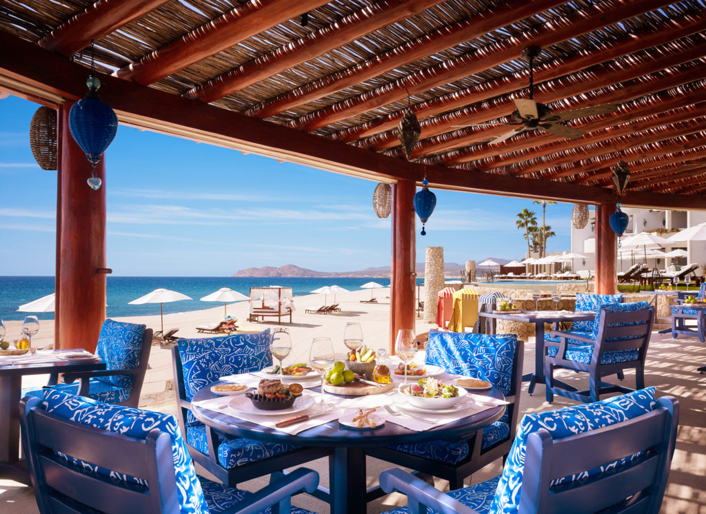 One of Las Ventana's many dining options - Sea Grill