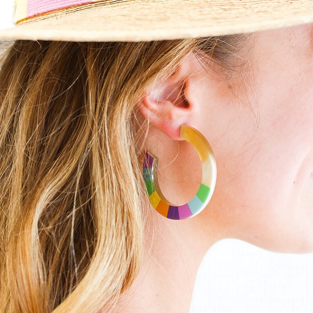 Sunshine Tienda Pastel Rainbow Hoop Earrings.