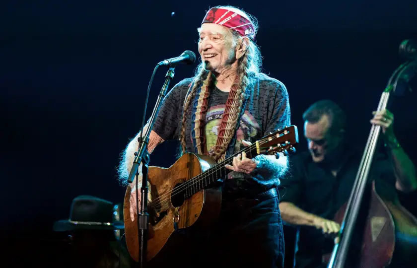 Willie Nelson Dallas this weekend