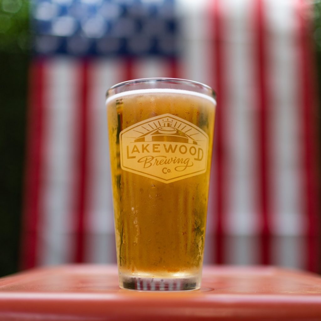 Beer – Lakewood Brewing Company must be feeling Muy Importante with its gold metal win.