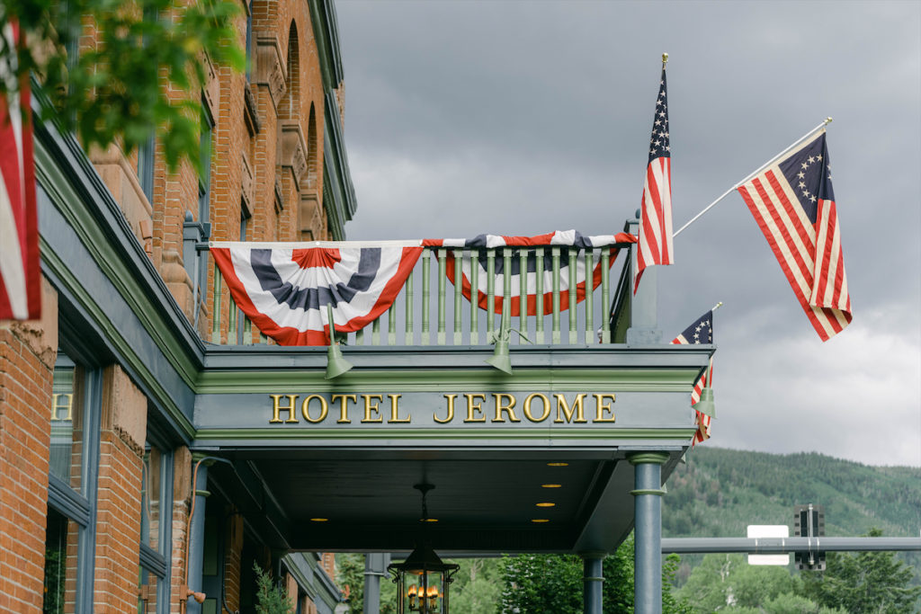 The scene outside Hotel Jerome, an Auberge Resorts Collection, on Aspen's Main Street. (Photo by Kristen Kilpatrick)