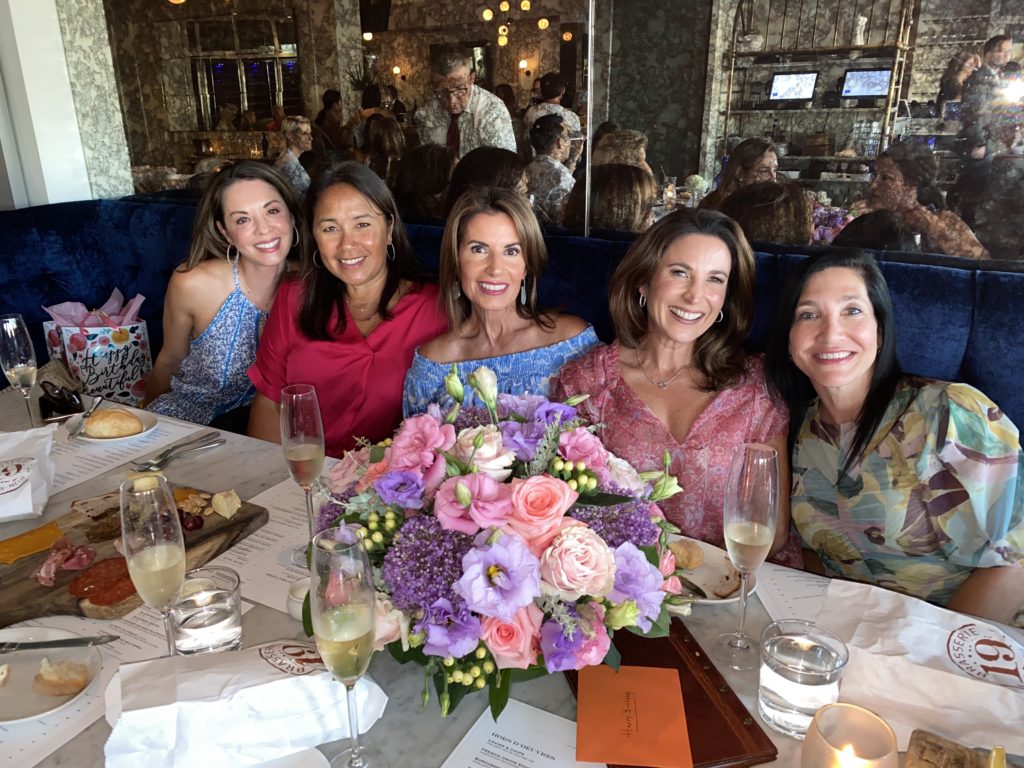 Michele Lesslie, Michelle Munn, Michele Grace, Carin Collins, Rochelle Mintz celebrating a birthday at Brasserie 19.