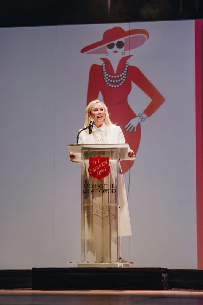 2022 Margot Perot Service Award recipient Kim Hext (Photo by Carter Link, Parker Vandergriff)