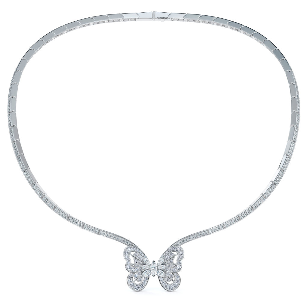 In the High Jewelry Collection, the openwork wings sparkle with unexpected details, and in their delicate design, capture the way butterflies land but never stay still for long. 