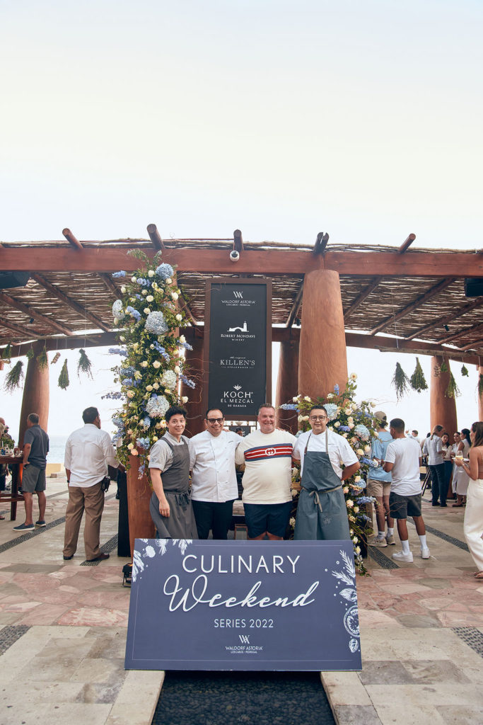 Chef Ronnie Killen with the Waldorf Astoria Los Cabos Pedregal Food and Beverage team. (Photo by Studio Caribe)