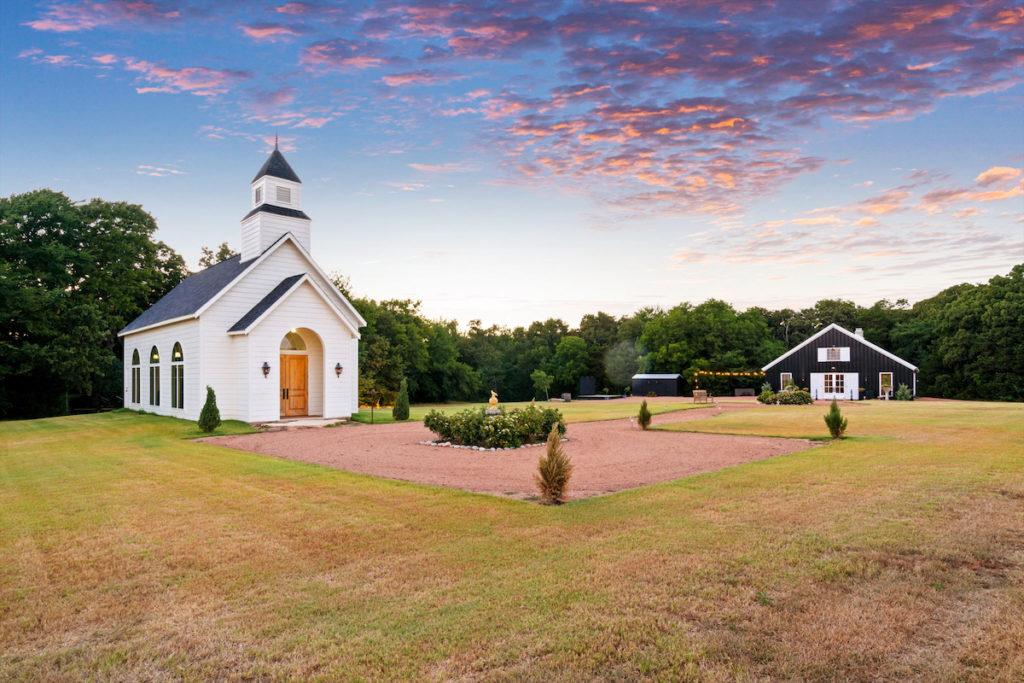 A charming spot for a Texas wedding. (Photo by Sharp Frame Media for Douglas Elliman Realty)