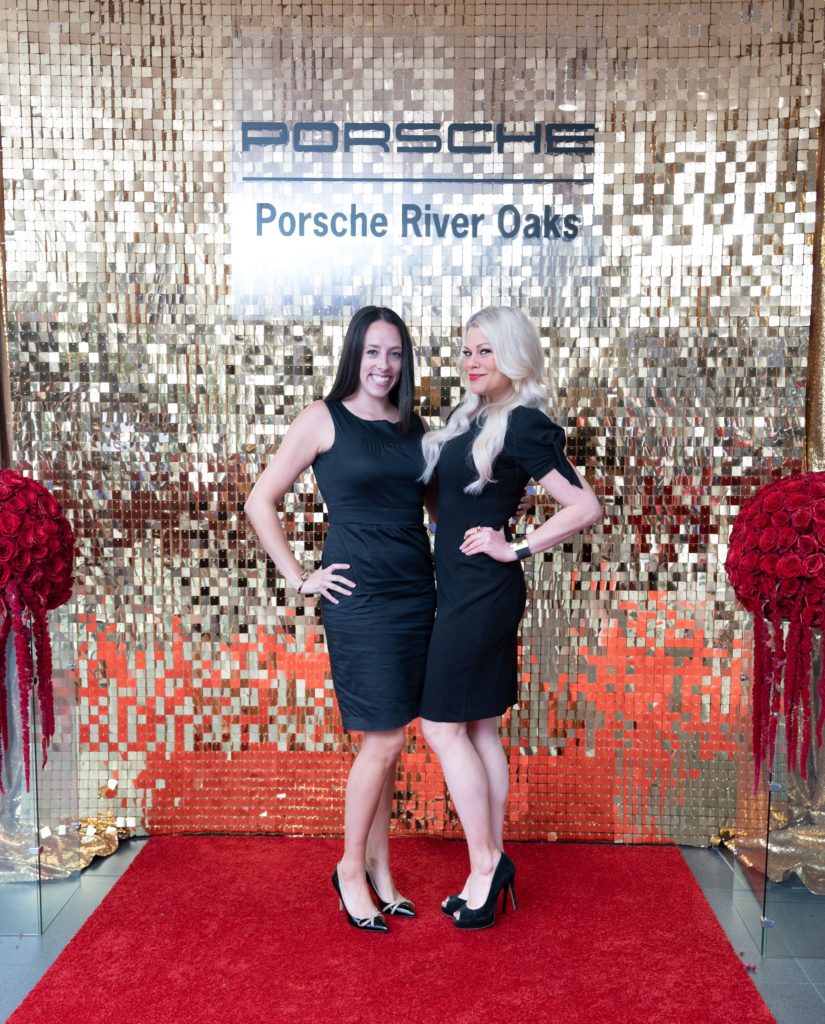 Kimmie Gillespie, Courtney Cole-Hall. Photo by Daniel Ortiz.